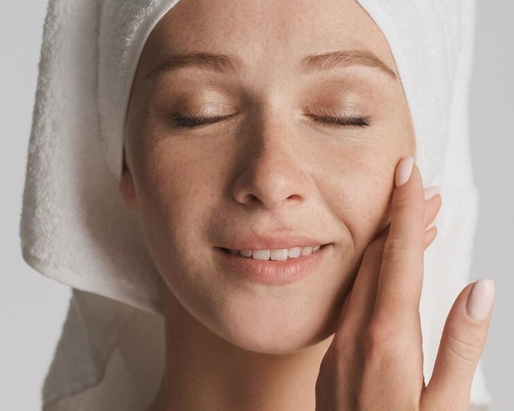 Tratamiento Acné rostro, cuello y escote