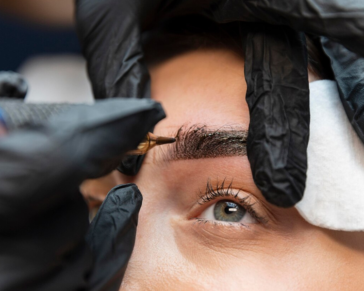 Laminado y Perfilado de cejas (con pinza)