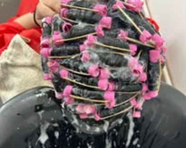 PERMANENTE (RIZOS) EN DAMAS 