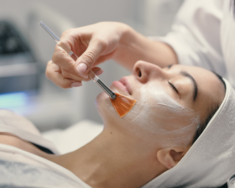 Pink Glow + Limpieza Facial AquaGlo