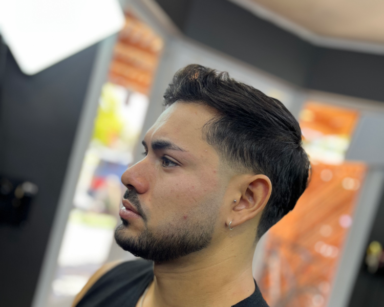 Corte de cabello + barba (regalo perfilado de cejas (Ali)