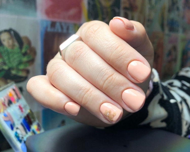 Esmaltado semi liso/nail art