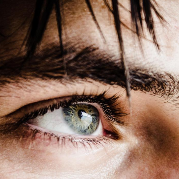 Perfilado de Cejas