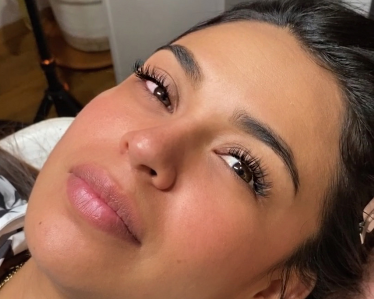 Paquete 1 Cejas & Pestañas Premium – 21 días