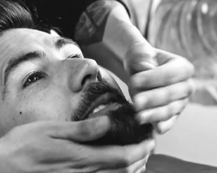 Barba simple + exfoliación facial 