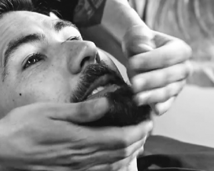 Corte de cabello + barba simple + exfoliación facial 
