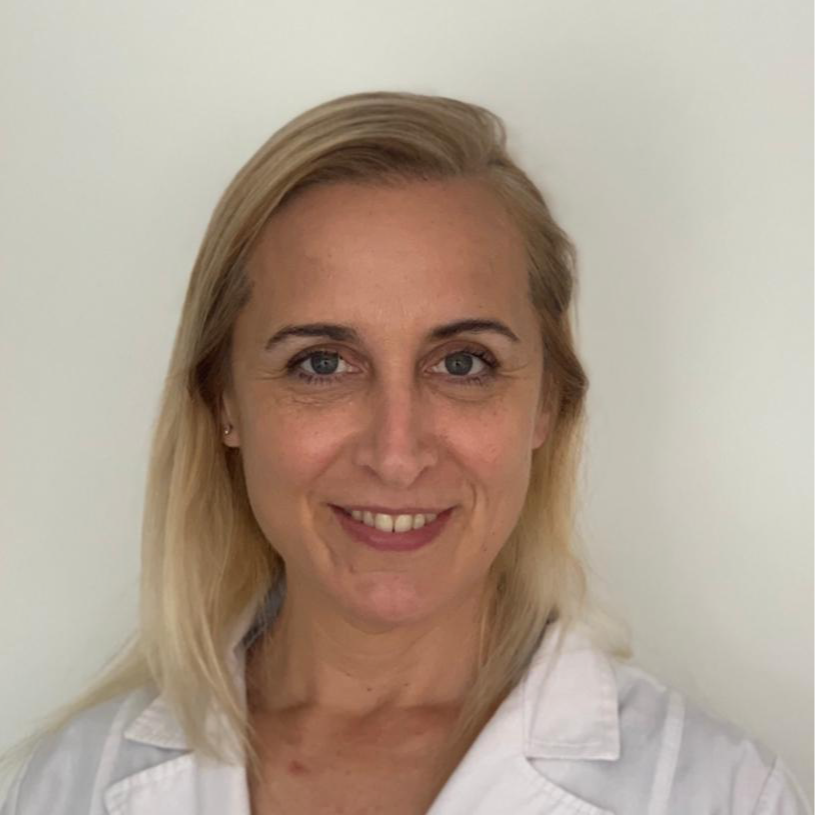 Dra. Julien Paola Maria