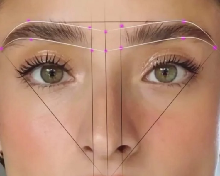 Diseño de cejas 
