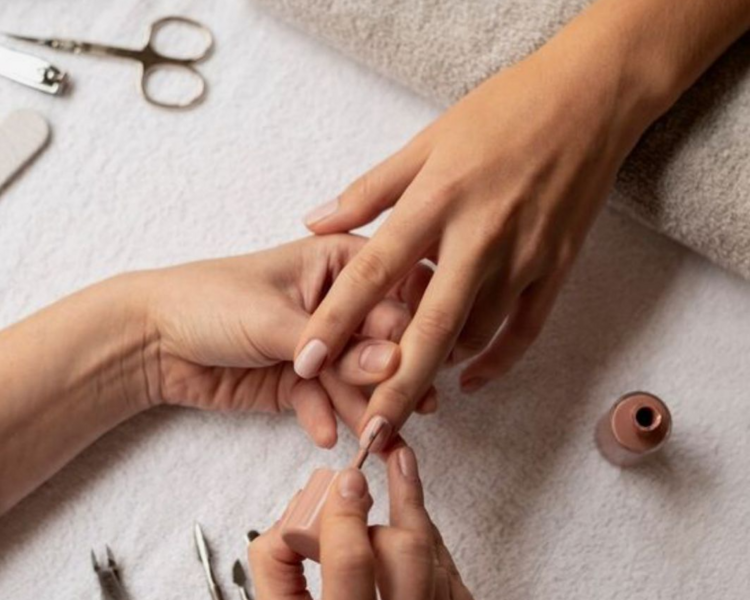 Spa De Manos Con Esmaltado
