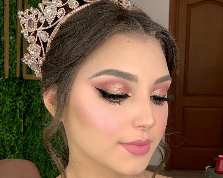 Divinas Quinceañeras