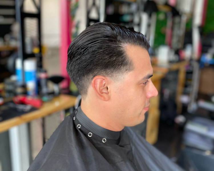 Corte + Barba + Toallas calientes