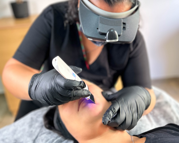 LIMPIEZA FACIAL PROFUNDA