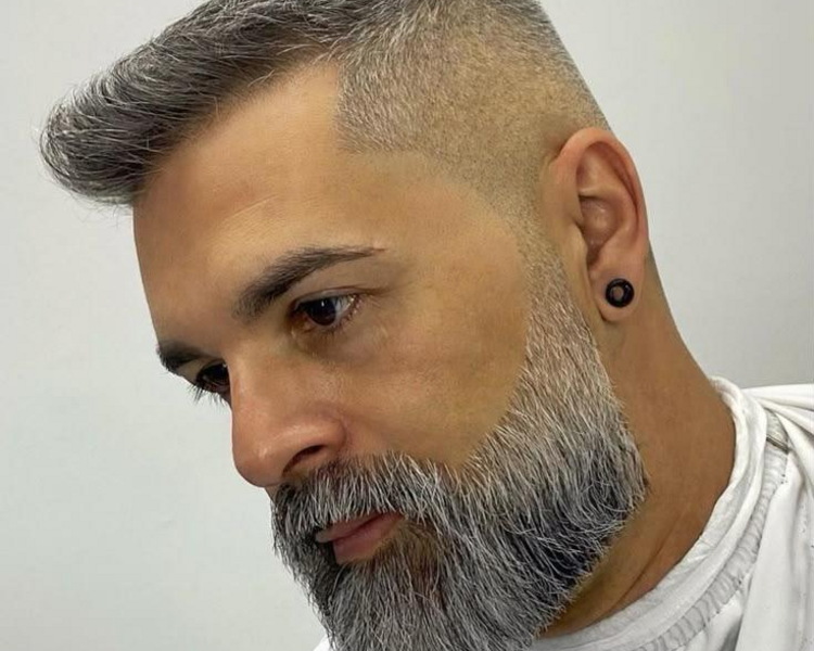 Corte de Cabello + Trabajo de Barba