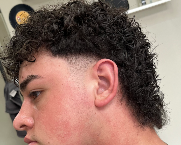 Corte de Cabello (medio/largo)