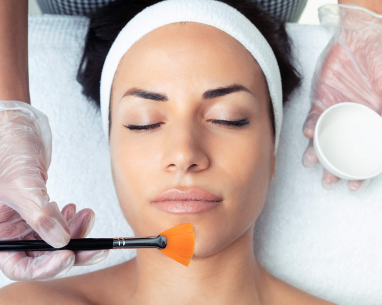 Peeling Fuerte DECAPAGE rostro, cuello y escote