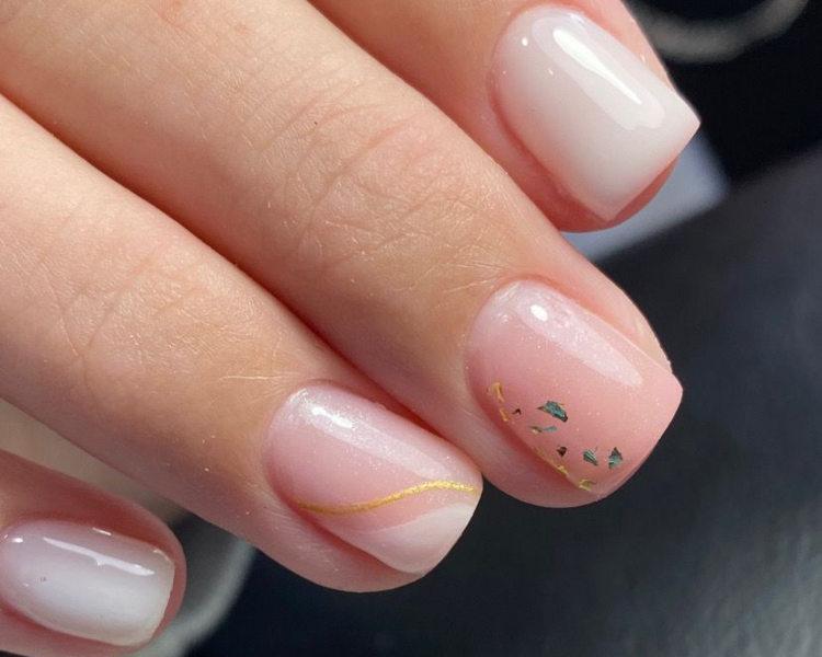 Manicure rusa
