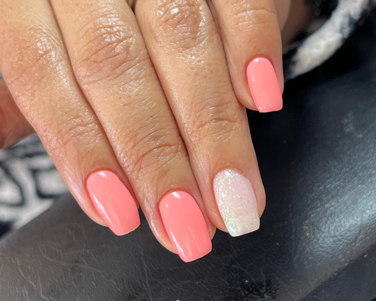 Manicure + Kapping