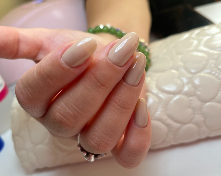 Manicure + Esmaltado Permanente
