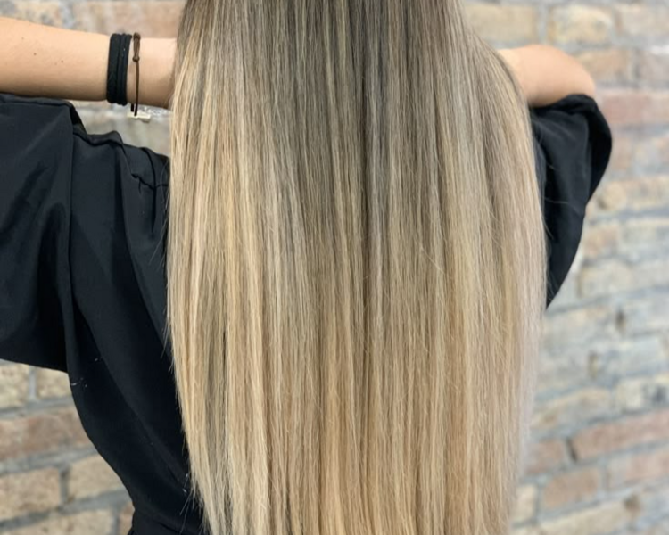 MECHAS BALAYAGE CON BASE