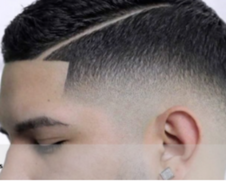 17. Corte & perfilado de cejas 