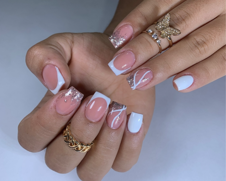 MANICURE  SEMIPERMANENTE