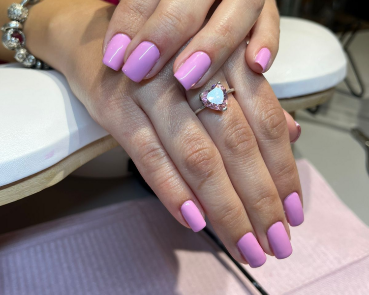 Manicure Esmaltado Permanente