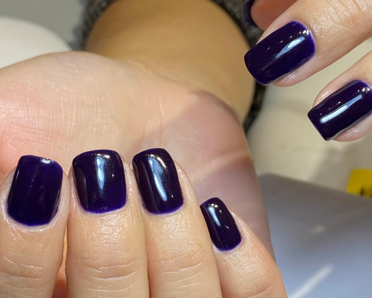 Manicure Esmaltado Permanente con Retiro