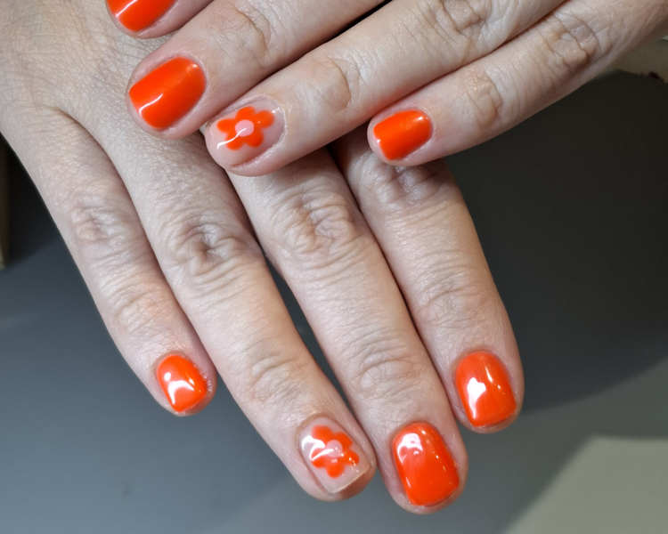 Manicure Permanente + Retiro + 4 Diseños simples