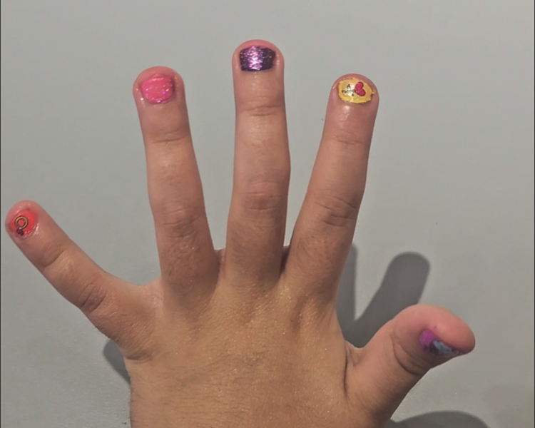 Manicure Esmaltado Kids con Esmalte Tradicional
