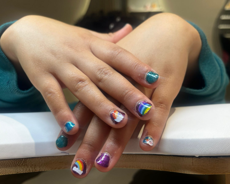 Manicure Esmaltado Kids con Esmalte Tradicional