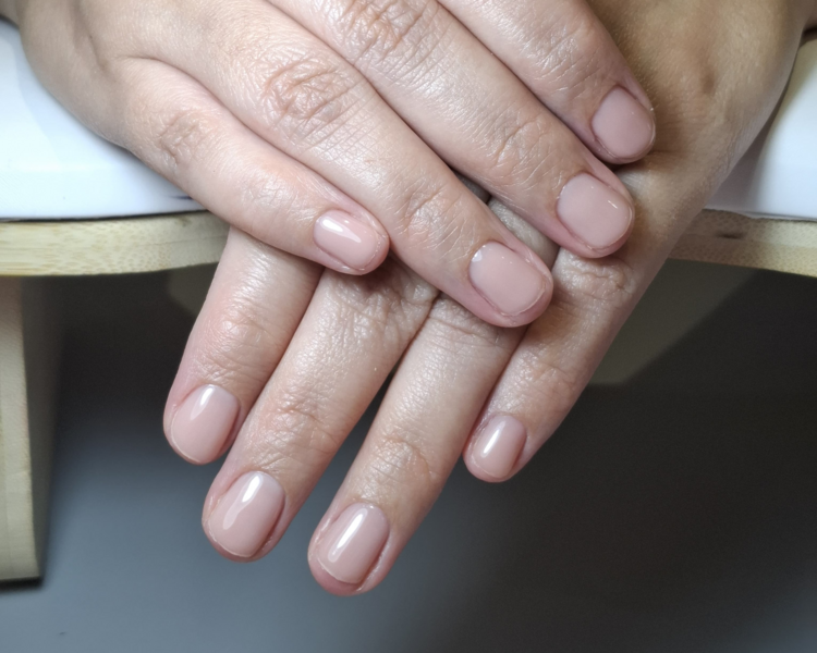 Limpieza Básica, Manicure sin esmaltado 