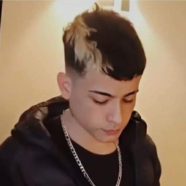 Mechas + Corte de Cabello.