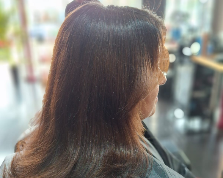 Corte con estilo + mascarilla hidratante 