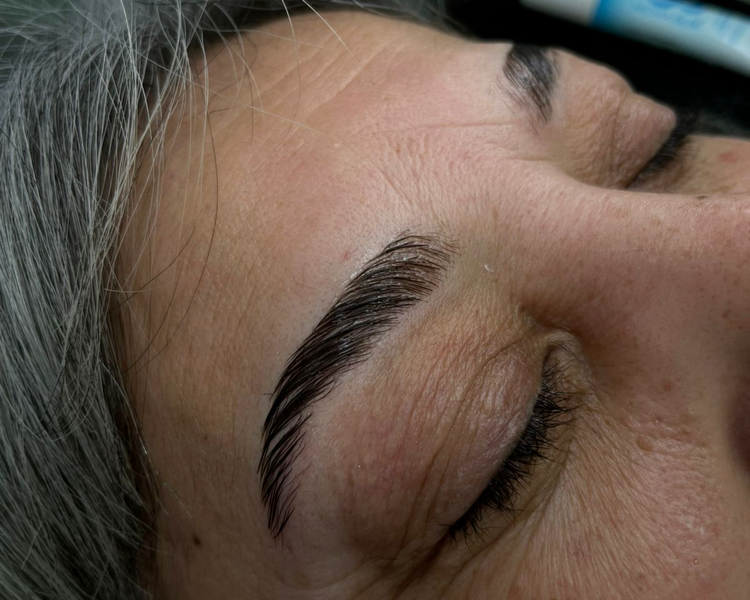 Laminado de cejas 