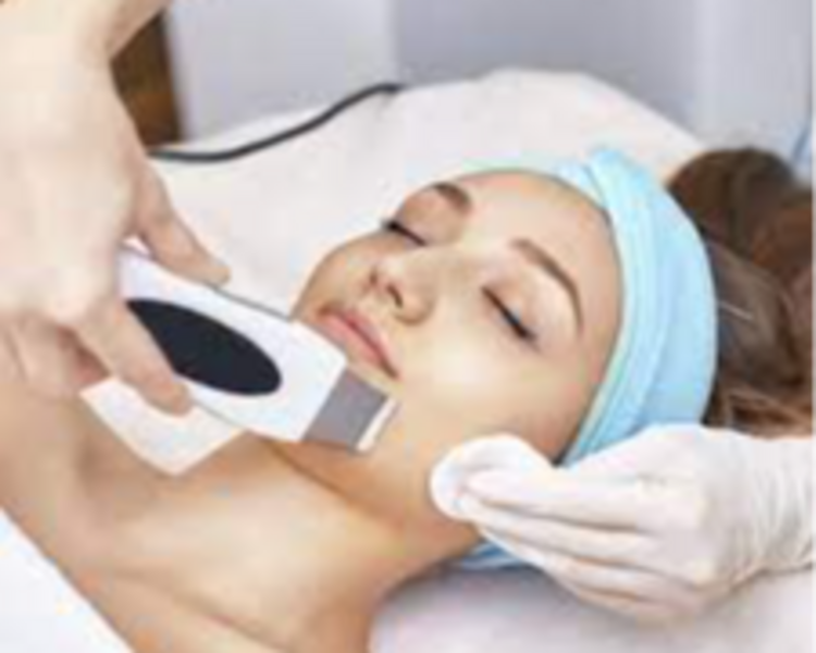 LIMPIEZA FACIAL PROFUNDA