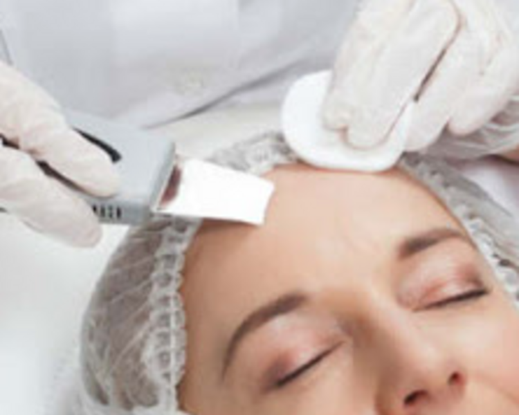 LIMPIEZA FACIAL PROFUNDA +PEELING ENZIMATICO