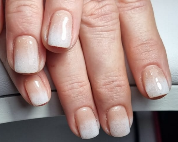 Manicure Rusa + Retiro + Francesa o Degradé
