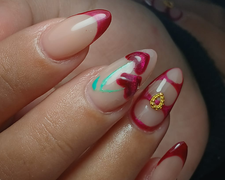 Manicure Rusa con Diseño (4 diseños simples)