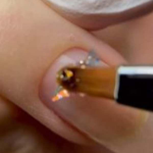 Dijes el par para uñas
