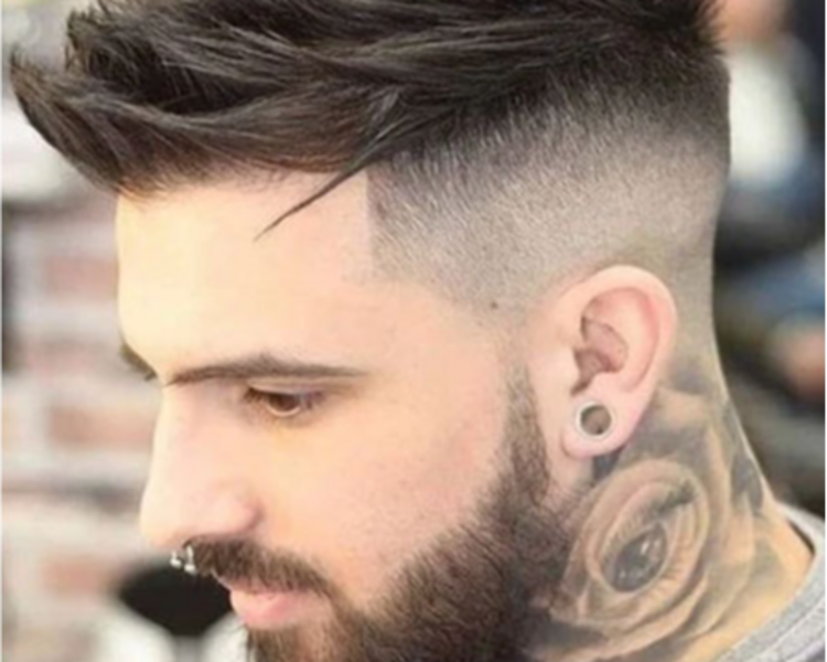 Corte Hombre con Prótesis o Corte en Desgrades con lavado