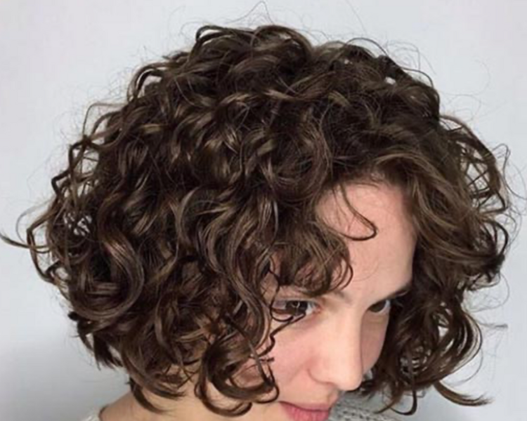 Ondulación cabello medio 