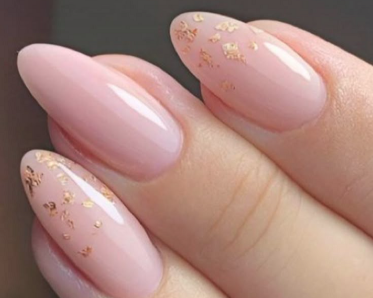 Capping (base rubber) con Esmaltado Semipermanente
