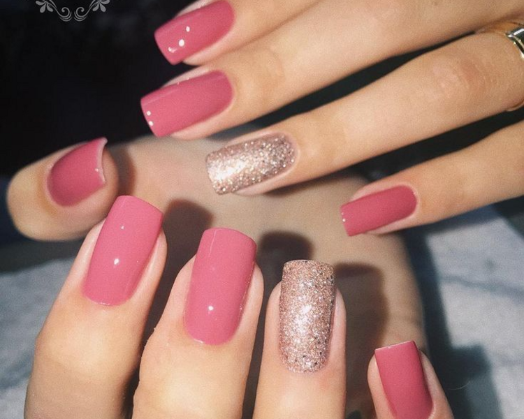 Capping (conPoligel) y Esmaltado Semipermanente (color liso)
