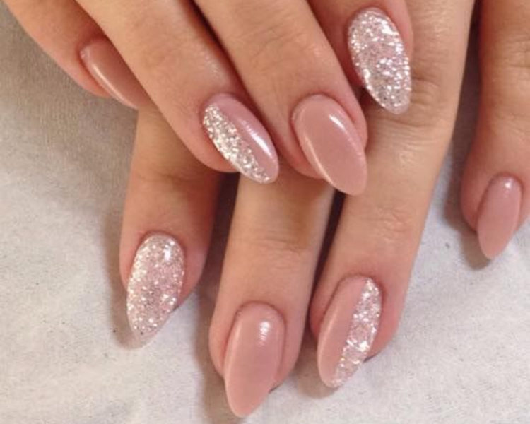 Capping (conPoligel) y Esmaltado Semipermanente (color liso)