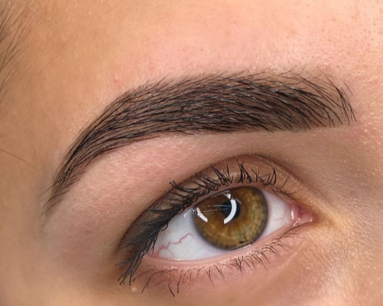 Perfilado de Cejas