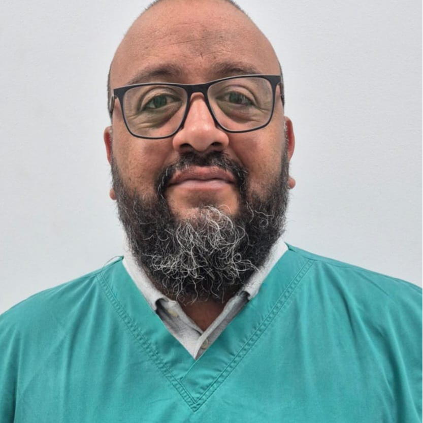 Dr. Cristian Boccher