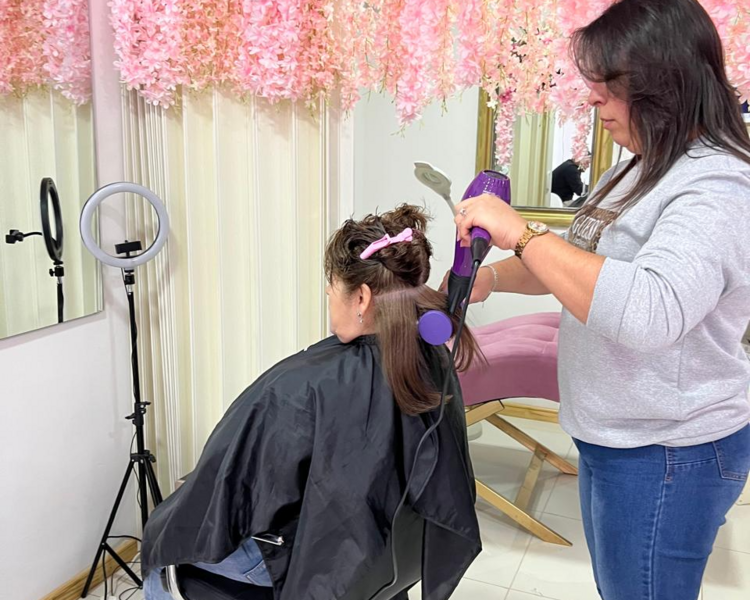 BRUSHING *DESDE
