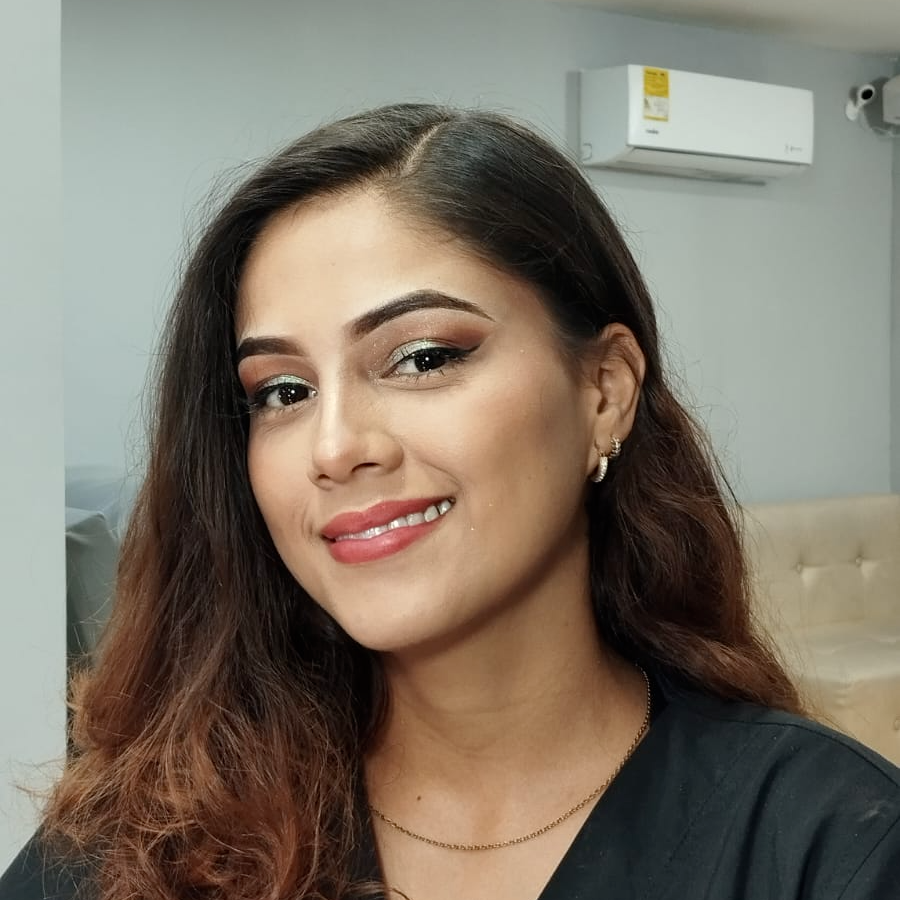 MARIA DEL PILAR VALENCIA