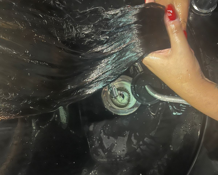Lavado de cabello básico (Incluye mascarilla hidratante)