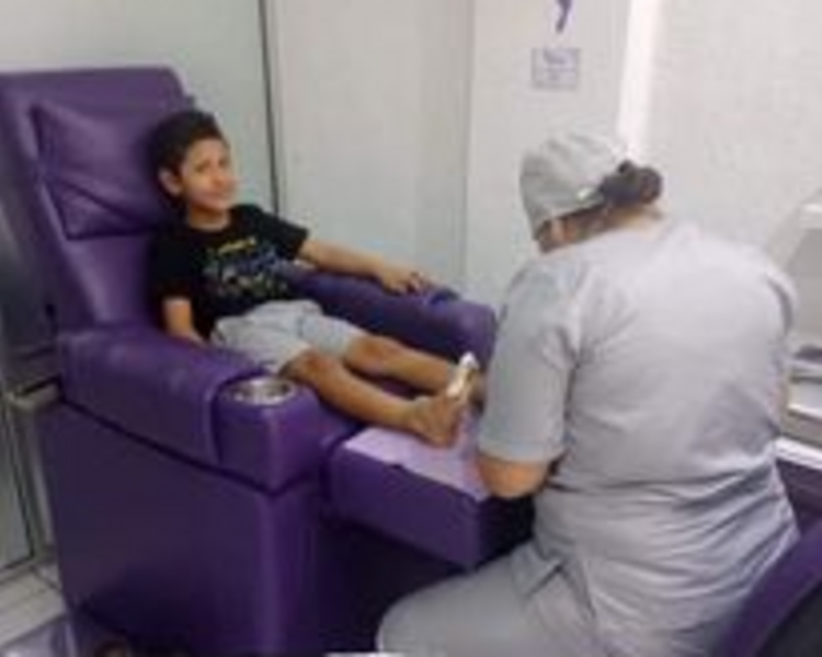 PEDICURE INFANTIL (hasta los 12años)